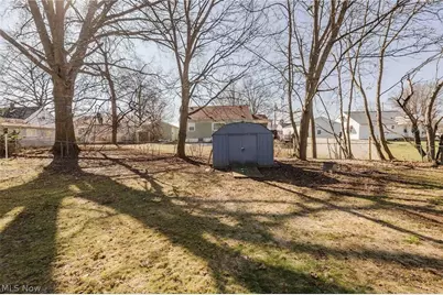 524 Jefferson Avenue, Barberton, OH 44203 - Photo 43