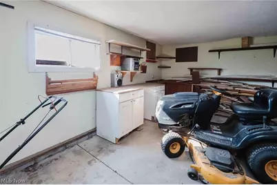 524 Jefferson Avenue, Barberton, OH 44203 - Photo 41