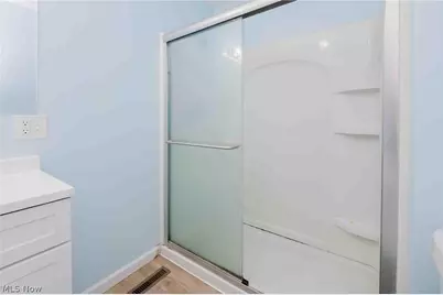 524 Jefferson Avenue, Barberton, OH 44203 - Photo 27