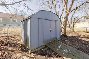 524 Jefferson Ave, Barberton, OH 44203 - Photo 39