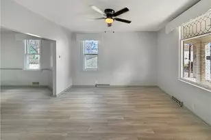 1213 Plum St, Steubenville, OH 43952 - Photo 5