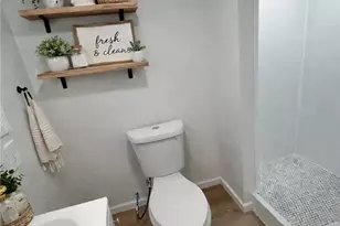 10409 Fidelity Ave, Loveland, OH 44111 - Photo 9