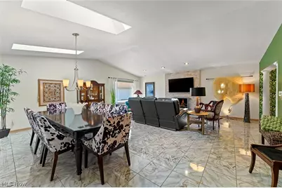 930 Pearson Circle, Boardman, OH 44512 - Photo 3