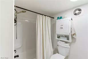 52450 Tower Rd, Cumberland, OH 43732 - Photo 9