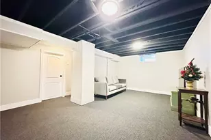 15405 Turney Rd, Maple Heights, OH 44137 - Photo 17