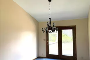 42900 Woodvale Ln, Columbiana, OH 44408 - Photo 9