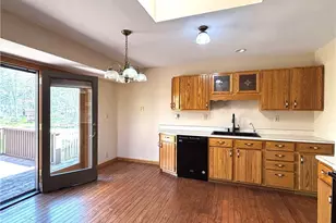 42900 Woodvale Ln, Columbiana, OH 44408 - Photo 11