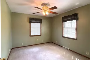 42900 Woodvale Ln, Columbiana, OH 44408 - Photo 15