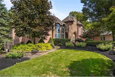 3783 Pioneer Trail, Mantua, OH 44255 - Photo 3