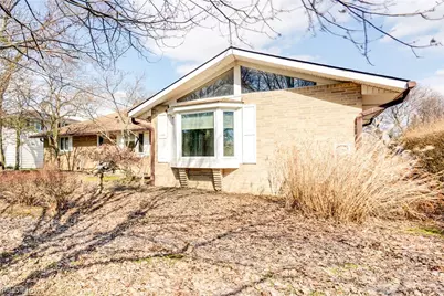 1196 N Skyline Drive, Green Hills, OH 44131 - Photo 7