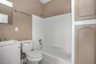 3976 E 71st St, Loveland, OH 44105 - Photo 13