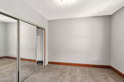 2064 Halstead Avenue, Oakwood, OH 44107 - Photo 11