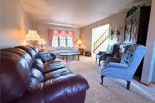 6948 Meander Reserve Ct, Canfield, OH 44406 - Photo 5