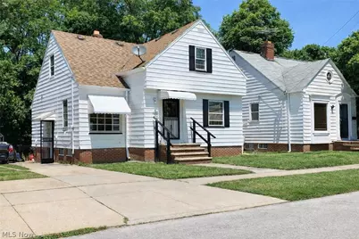 16705 Hillsboro Road, Loveland, OH 44112 - Photo 1