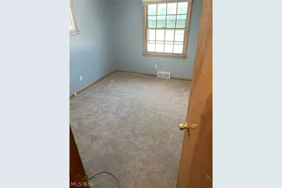 16705 Hillsboro Road, Loveland, OH 44112 - Photo 9