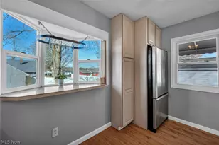 1932 Issaquah St, Cuyahoga Falls, OH 44221 - Photo 11