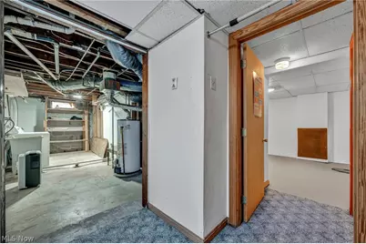 1932 Issaquah Street, Cuyahoga Falls, OH 44221 - Photo 27