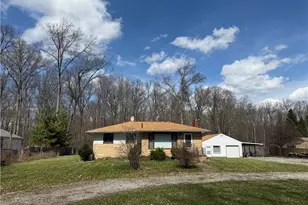 17570 Lakewood Ave, Lake Milton, OH 44429 - Photo 35