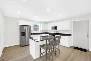 1331 Leonora Ave, Akron, OH 44305 - Photo 11