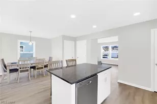 1331 Leonora Ave, Akron, OH 44305 - Photo 15