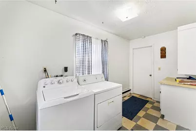 1215 Spruce Tree Lane, Amherst, OH 44001 - Photo 15