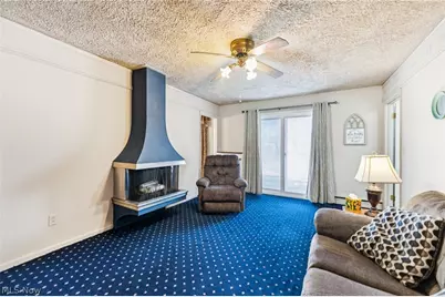 1215 Spruce Tree Lane, Amherst, OH 44001 - Photo 3