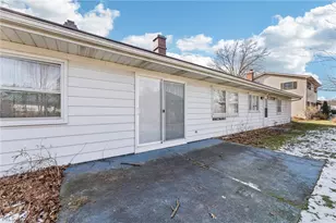 1215 Spruce Tree Ln, Amherst, OH 44001 - Photo 39