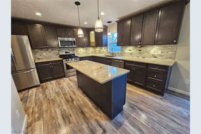 687 Brookside Lane, Northfield Center, OH 44067 - Photo 3