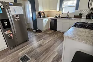 671 Moreley Ave, Akron, OH 44320 - Photo 11