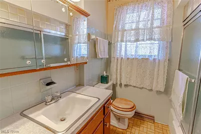 2306 Cherry Hill Avenue, Youngstown, OH 44509 - Photo 19