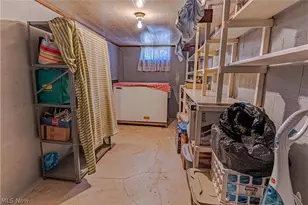 2306 Cherry Hill Ave, Youngstown, OH 44509 - Photo 25