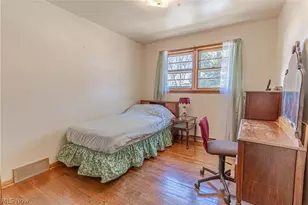 2306 Cherry Hill Ave, Youngstown, OH 44509 - Photo 11