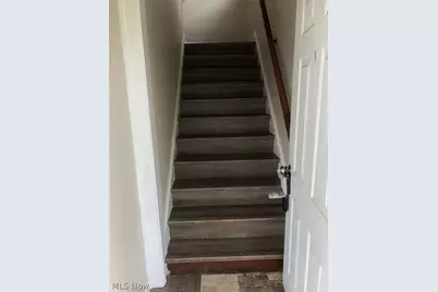 434 9th Street, Elyria, OH 44035 - Photo 5