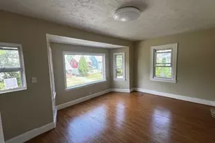 434 9th St, Elyria, OH 44035 - Photo 11