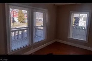 434 9th St, Elyria, OH 44035 - Photo 15