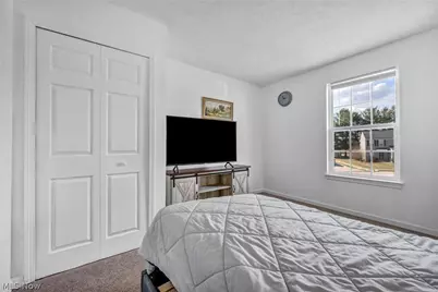 595 Jessica Lane, Wadsworth, OH 44281 - Photo 37