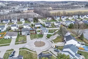 595 Jessica Ln, Wadsworth, OH 44281 - Photo 7