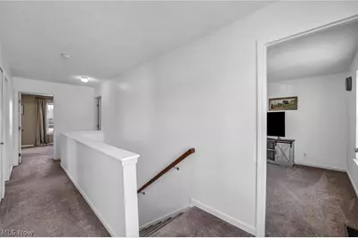 595 Jessica Lane, Wadsworth, OH 44281 - Photo 33