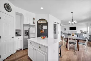 595 Jessica Ln, Wadsworth, OH 44281 - Photo 13