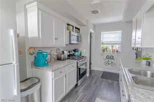 835 Larkridge Ave, Boardman, OH 44512 - Photo 9