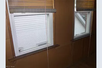 19070 Meredith Avenue, Euclid, OH 44119 - Photo 23