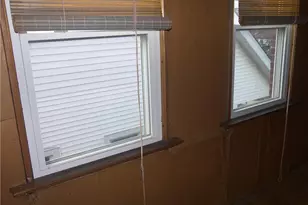 19070 Meredith Ave, Euclid, OH 44119 - Photo 23