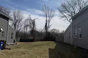 2825 York Ave, Loveland, OH 44113 - Photo 1