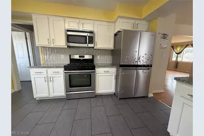 2867 Norma Street, Cuyahoga Falls, OH 44223 - Photo 11