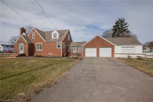 3065 25th St NW, Canton, OH 44708 - Photo 3