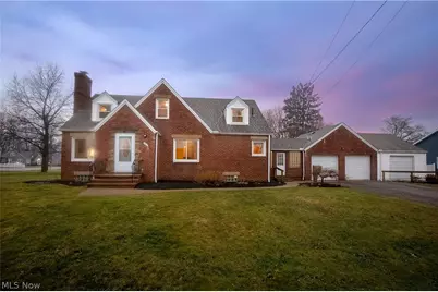 3065 25th Street NW, Canton, OH 44708 - Photo 1