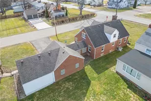 3065 25th St NW, Canton, OH 44708 - Photo 7