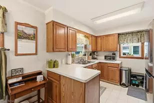 1605 Multnoma Ave, Akron, OH 44305 - Photo 7