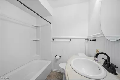 923 Kirwan Drive, Youngstown, OH 44515 - Photo 21