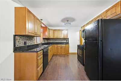 923 Kirwan Drive, Youngstown, OH 44515 - Photo 9